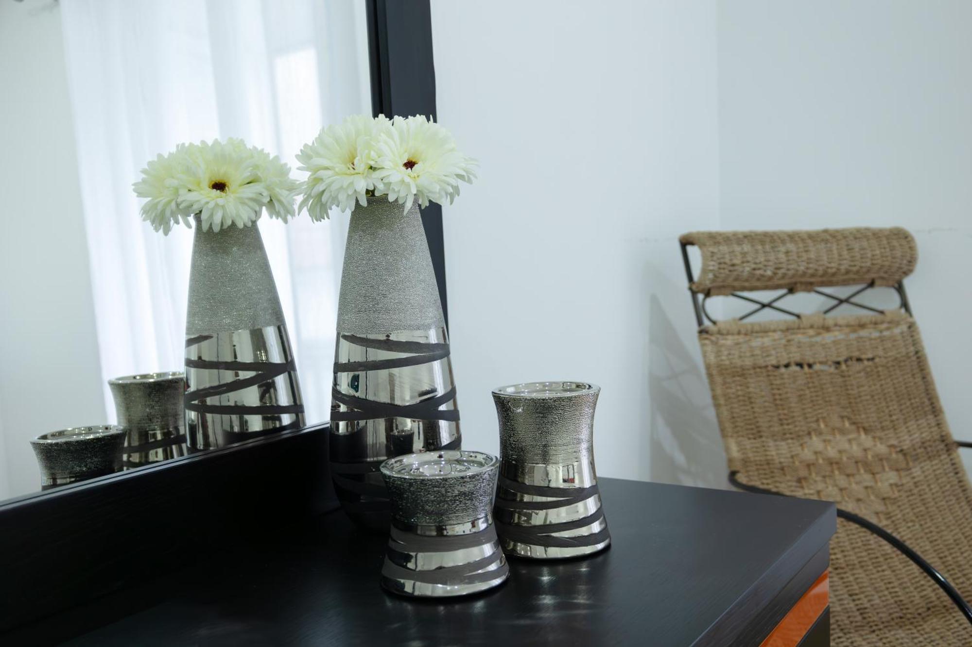 Avenida House 1 Hotel ปอนตาเดลกาดา ภายนอก รูปภาพ